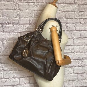 Authentic GUCCI Leather Sukey Tote With Charm
